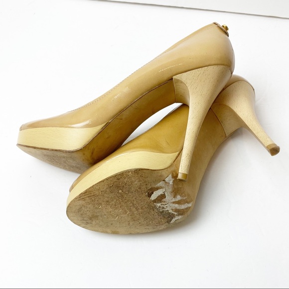 Stuart Weitzman | Avignon Nude Patent Leather Pumps - Picture 9 of 9